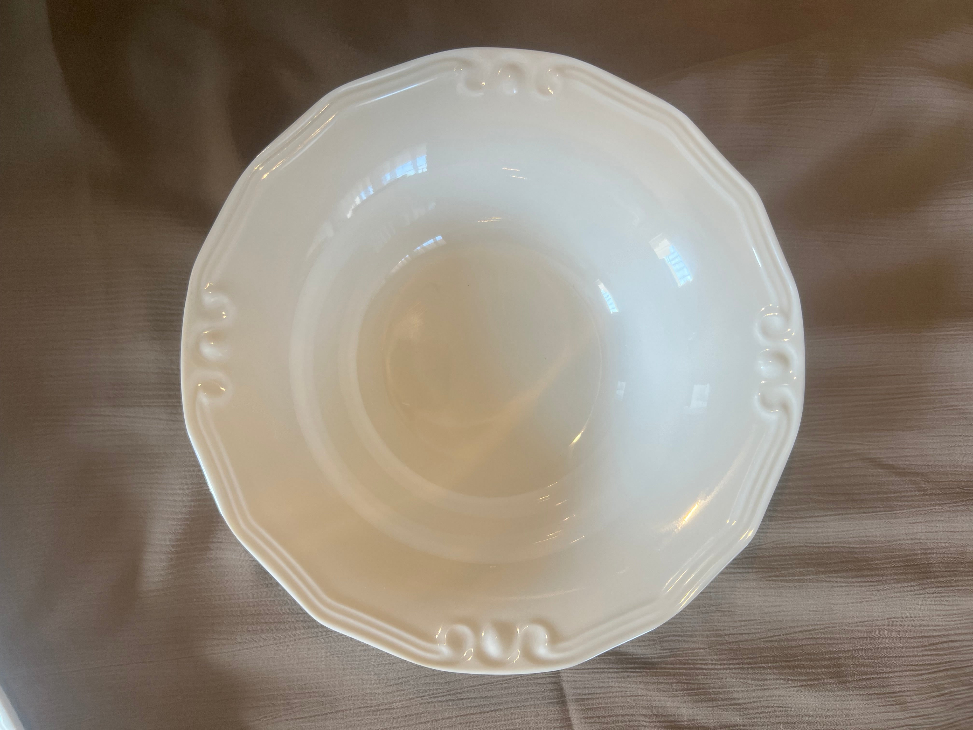 Off-white Florence Serving bowl