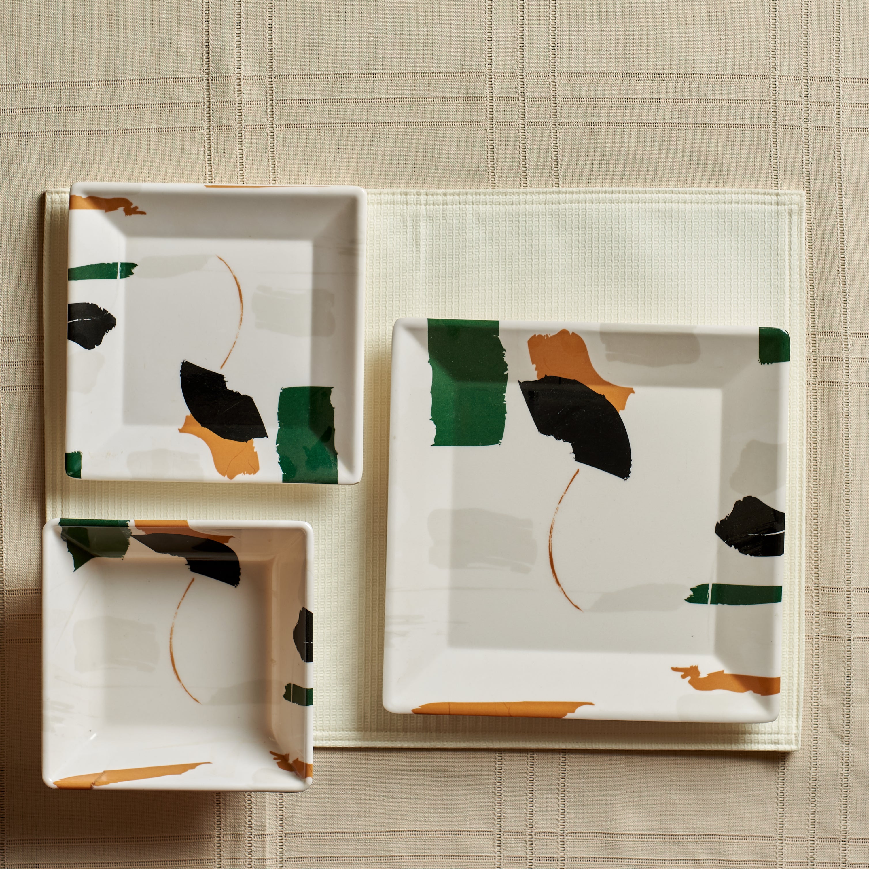 Brush Square 18pc dinnerware set