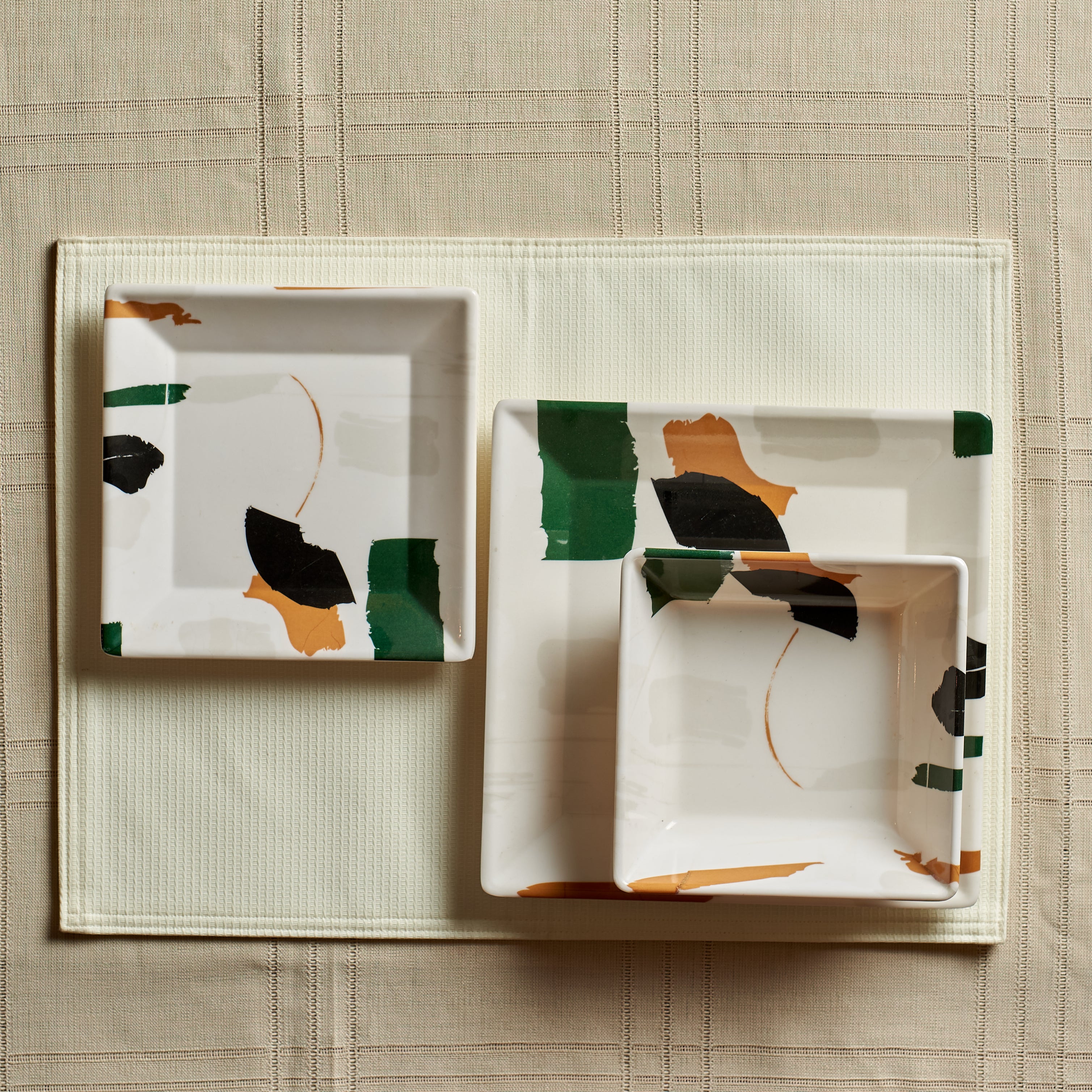 Brush Square 18pc dinnerware set