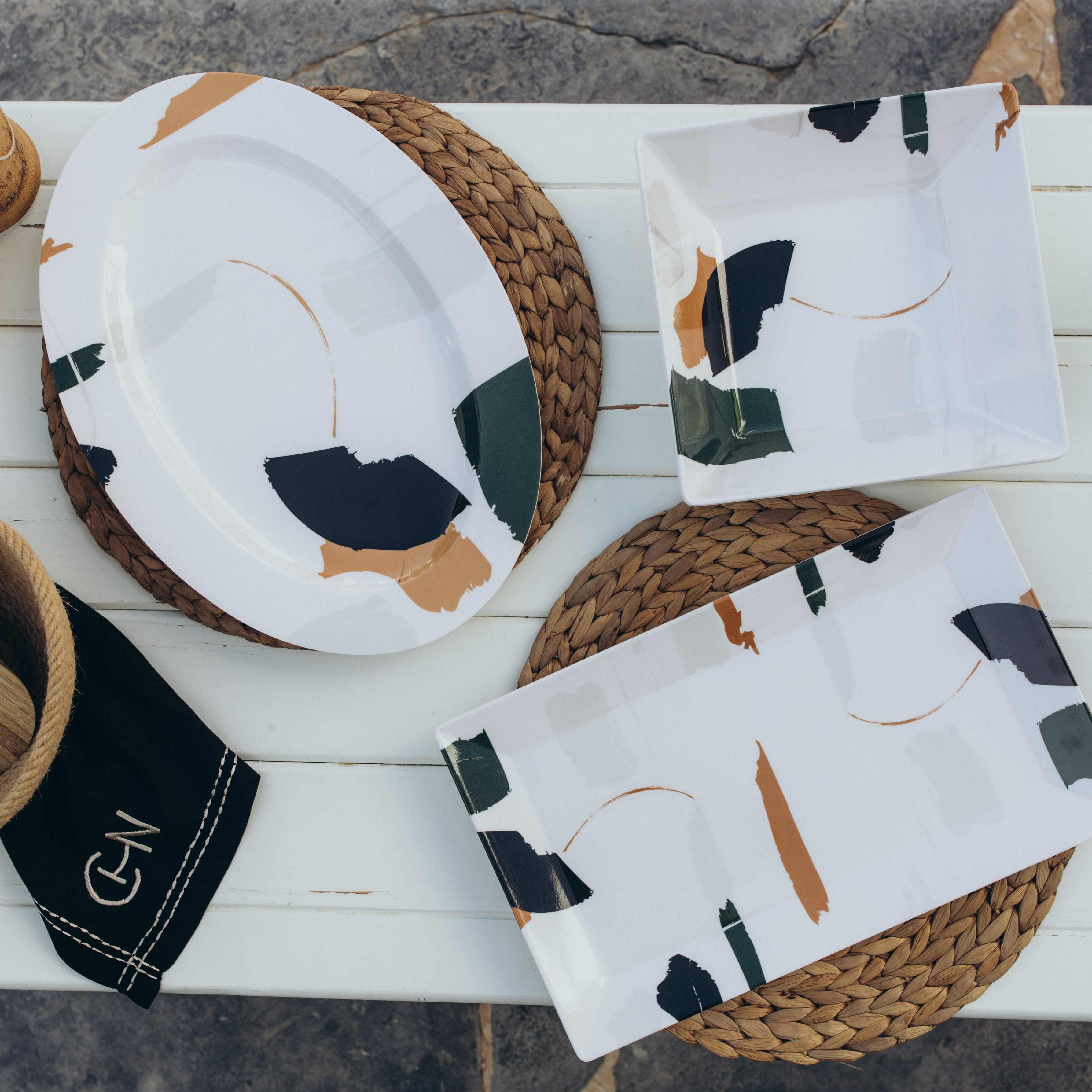 Brush Square 18pc dinnerware set